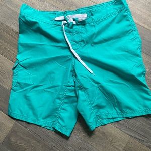 Woman’s board shorts with side pockets size 8